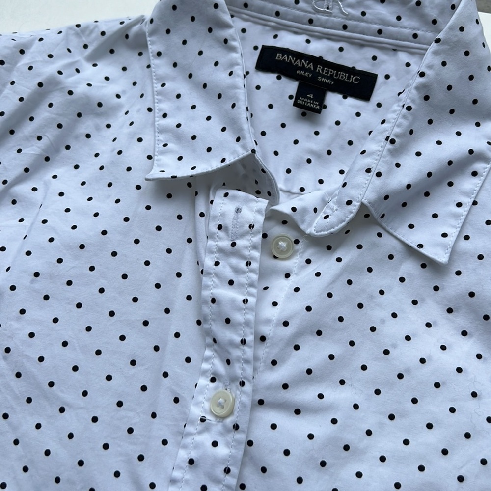 Banana Republic // Riley Ruffle Sleeves - Picture 3 of 3
